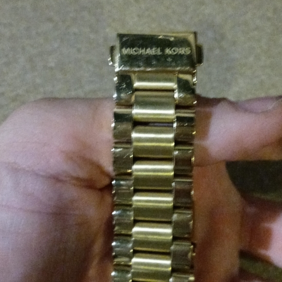 Good condition Michael Kors Watch - Picture 3 of 8